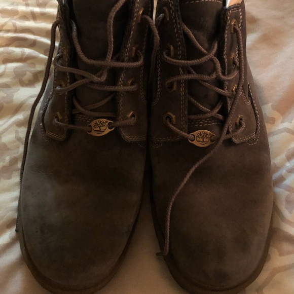 navy blue work boots